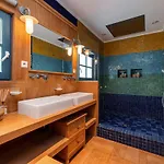 Willa Stunning Juan Les Pins 5 Bed With Pool