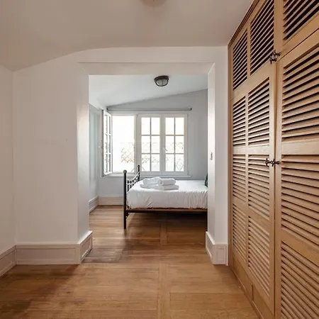 Stunning Juan Les Pins 4 Bed With Pool Willa *