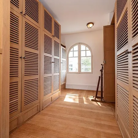 Stunning Juan Les Pins 5 Bed With Pool