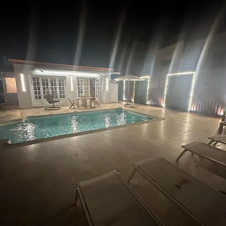 וילה Stunning Juan Les Pins 5 Bed With Pool