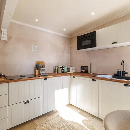 Stunning Juan Les Pins 5 Bed With Pool Villa