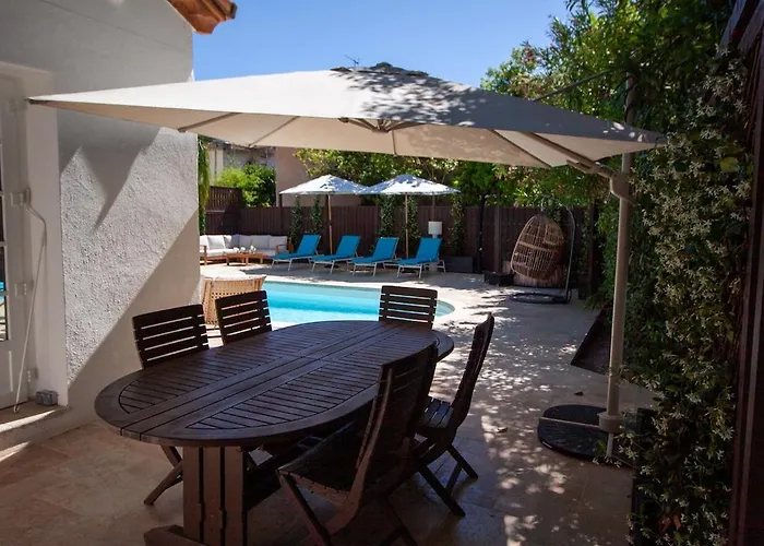 Stunning Juan Les Pins 5 Bed With Pool Villa