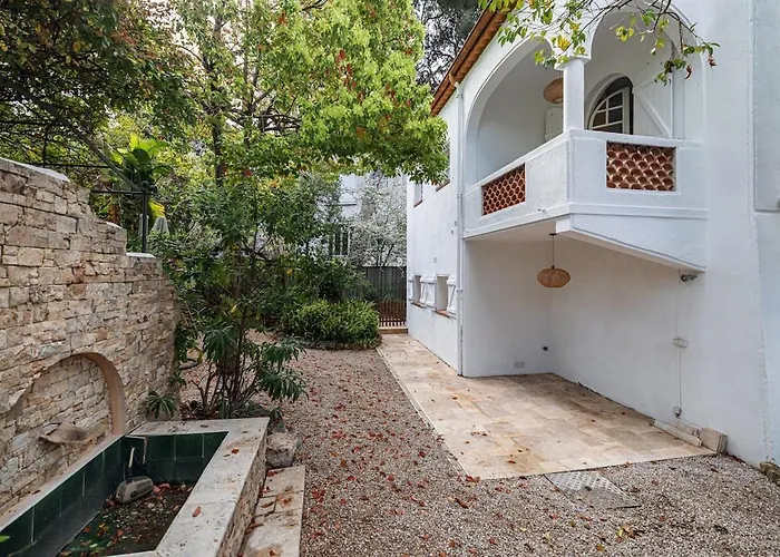 Stunning Juan Les Pins 5 Bed With Pool Villa