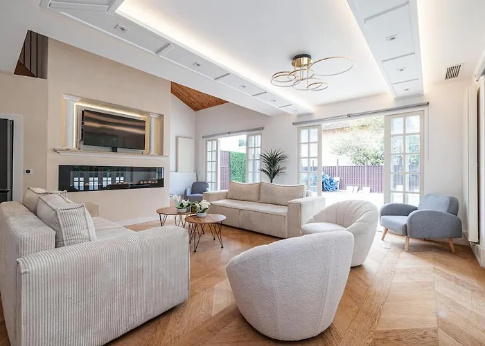 别墅 Stunning Juan Les Pins 5 Bed With Pool *