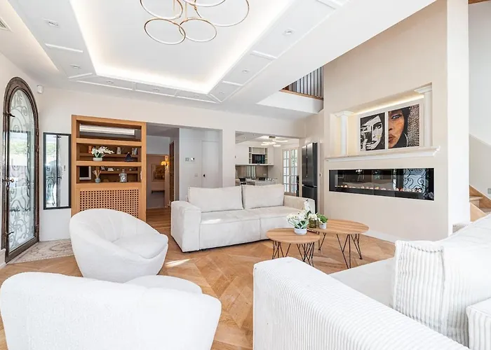 Stunning Juan Les Pins 4 Bed With Pool