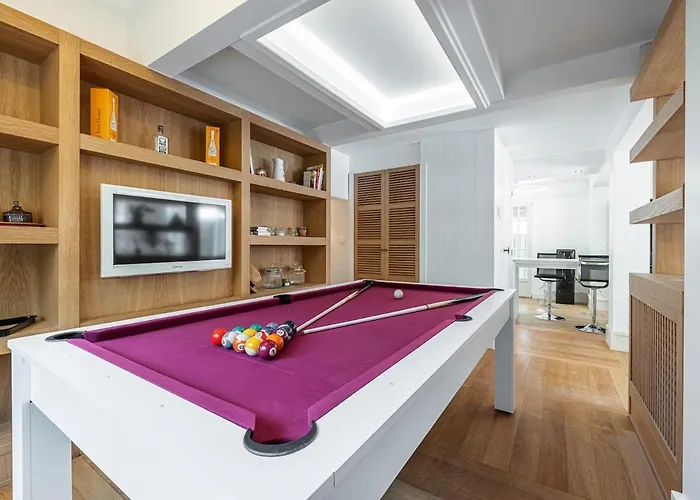 Stunning Juan Les Pins 4 Bed With Pool Villa