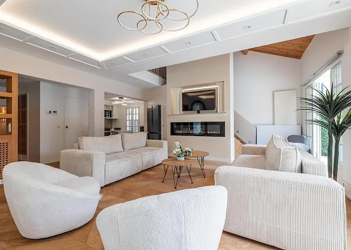 Stunning Juan Les Pins 5 Bed With Pool Villa *