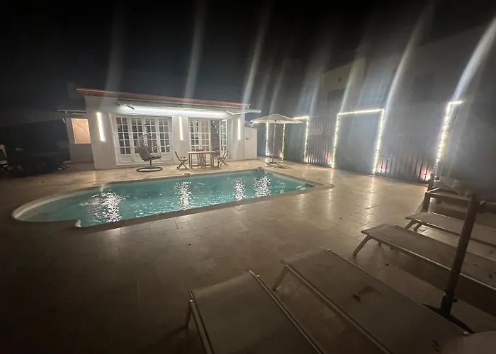 别墅 Stunning Juan Les Pins 5 Bed With Pool