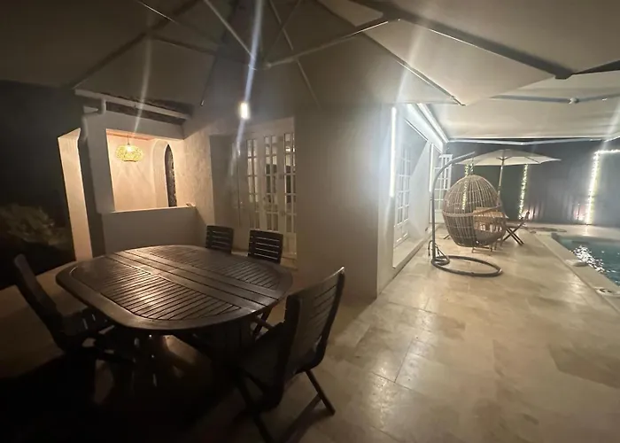 Stunning Juan Les Pins 5 Bed With Pool *